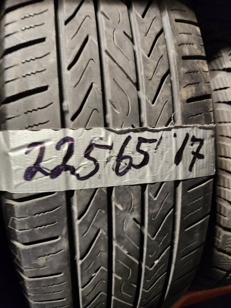 225/65r17 toyo extensa