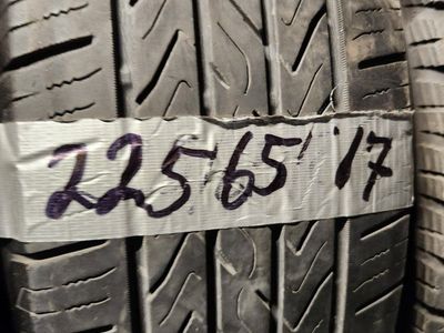 225/65r17 toyo extensa