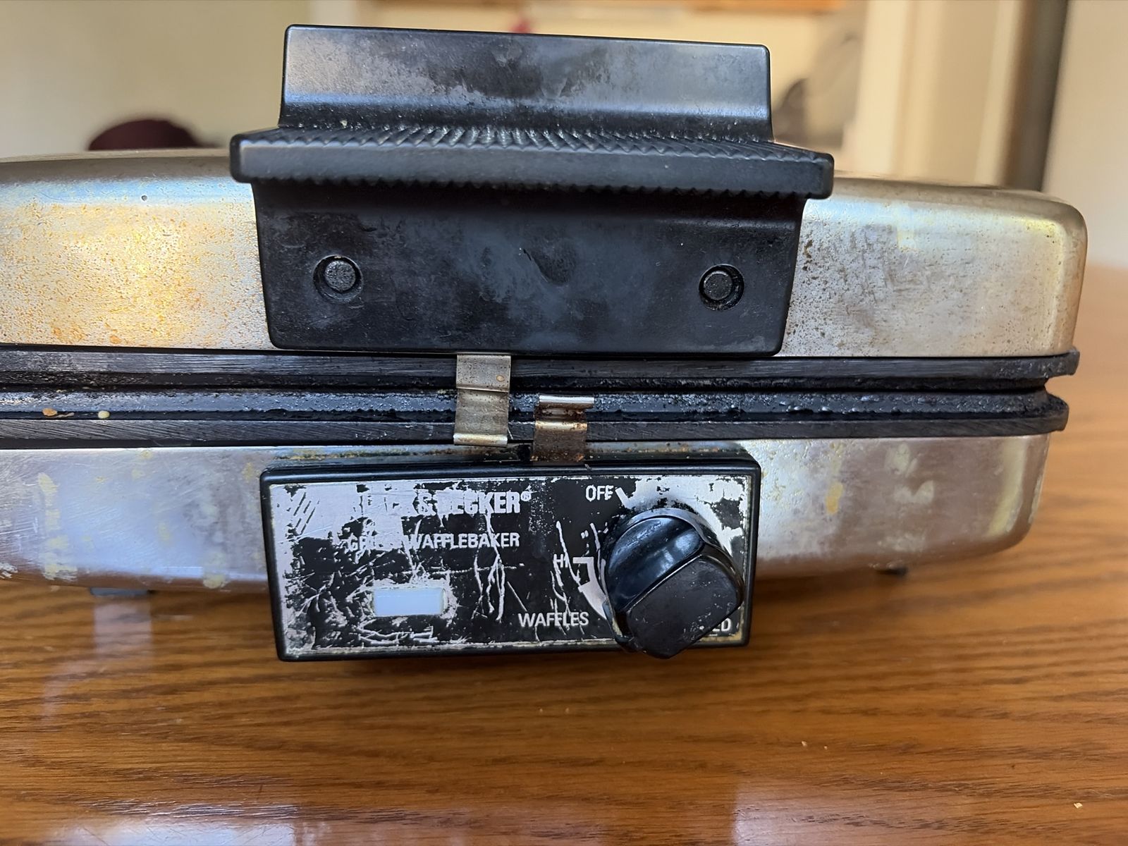 Vintage Black & Decker Grill & Wafflebaker Chrome Electric Waffle Maker