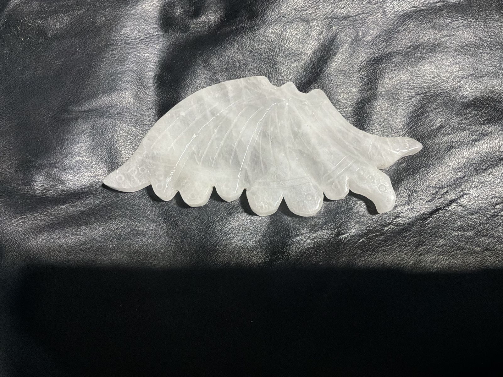 Main image 4