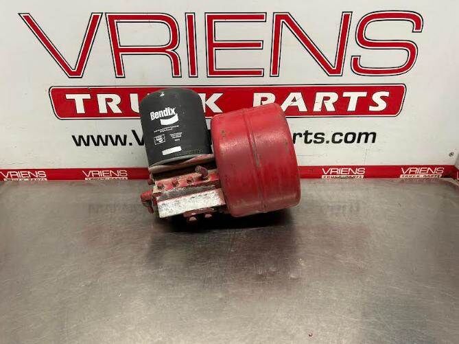 5009028BXW RESERVOIR-EXT. PURGE AD-IS AIR DRYER
5008415 AD-SP AIR DRYER 12V