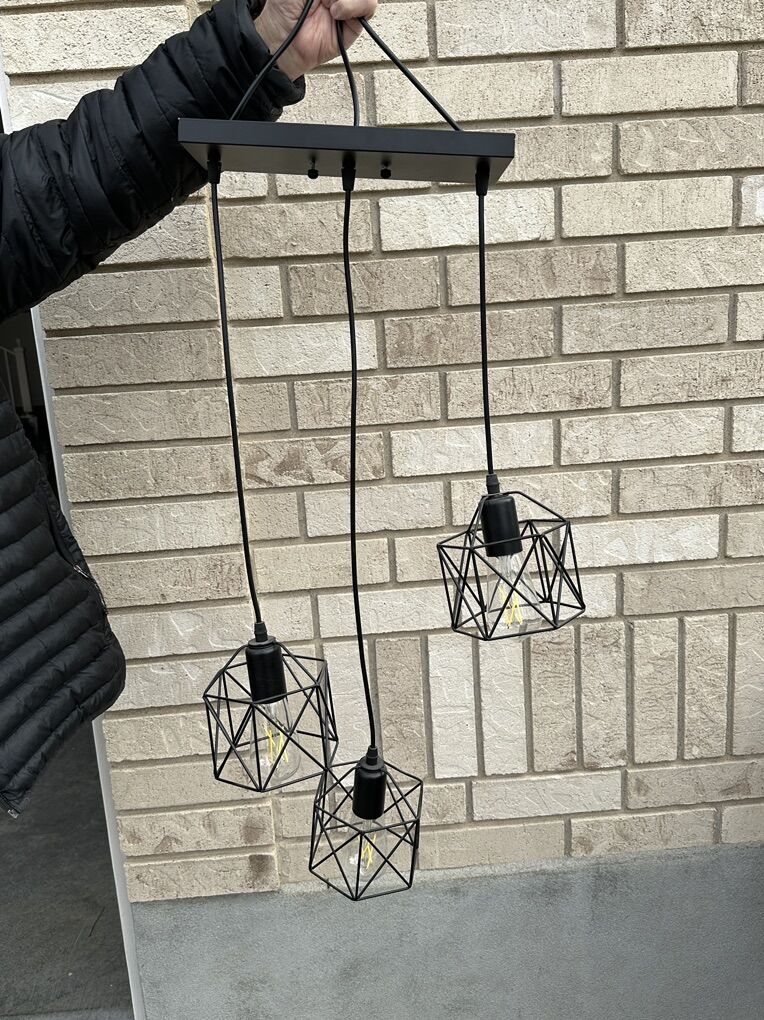3 Light Fixture