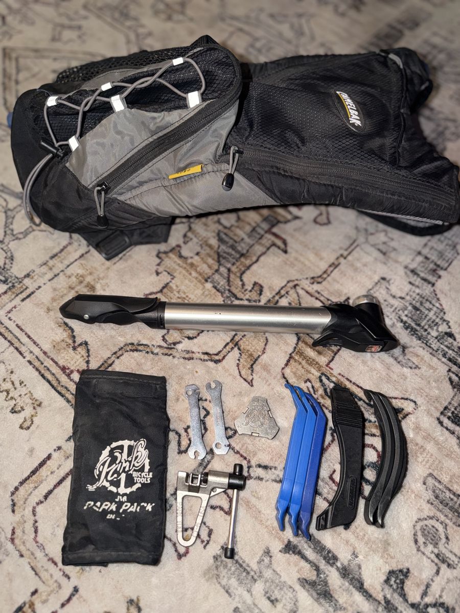 Mountain Bike Combo With Park Tools, Pump & Camelback Pack