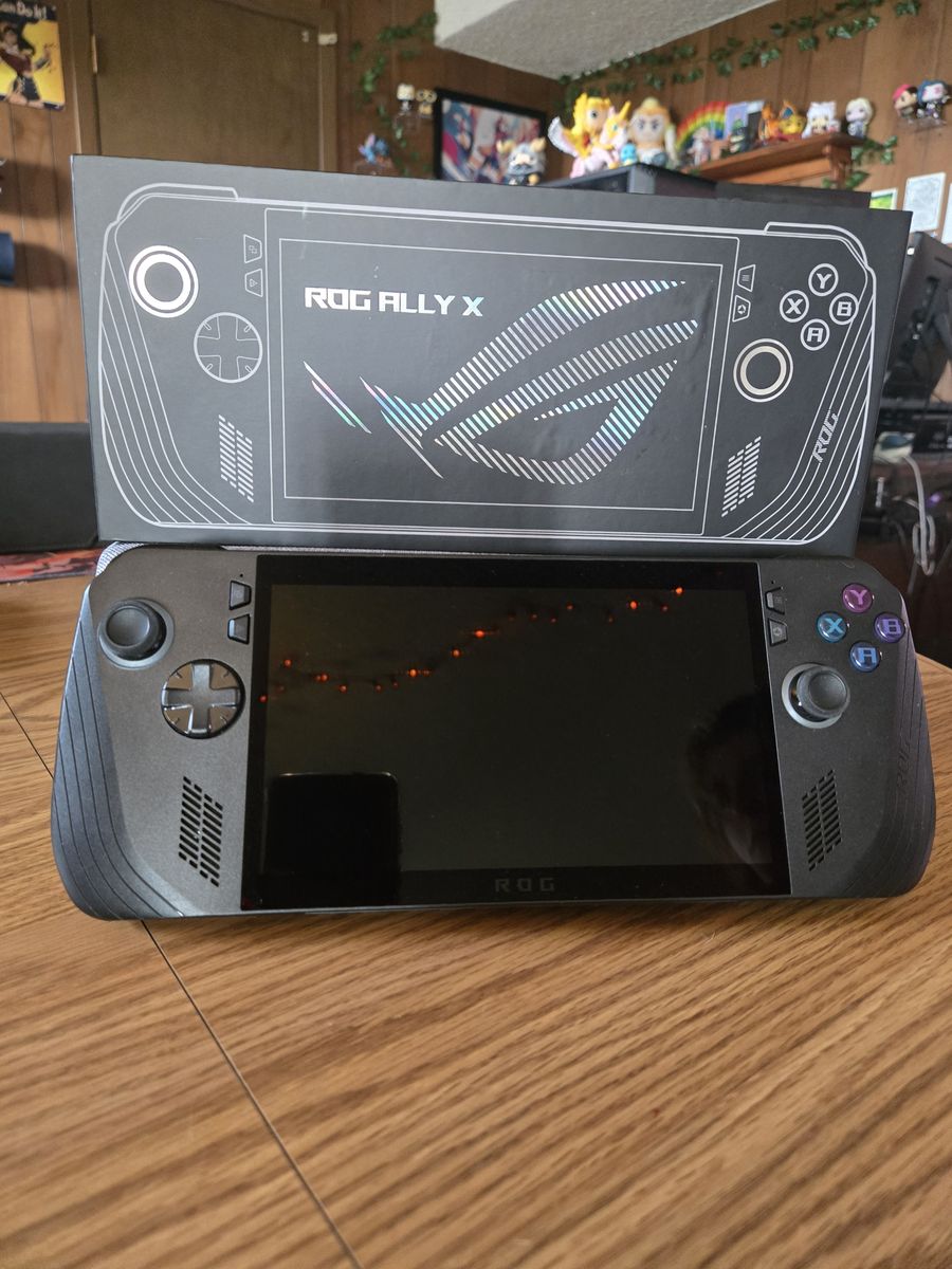 ROG Ally X 7" 120Hz FHD 1080p Gaming Handheld