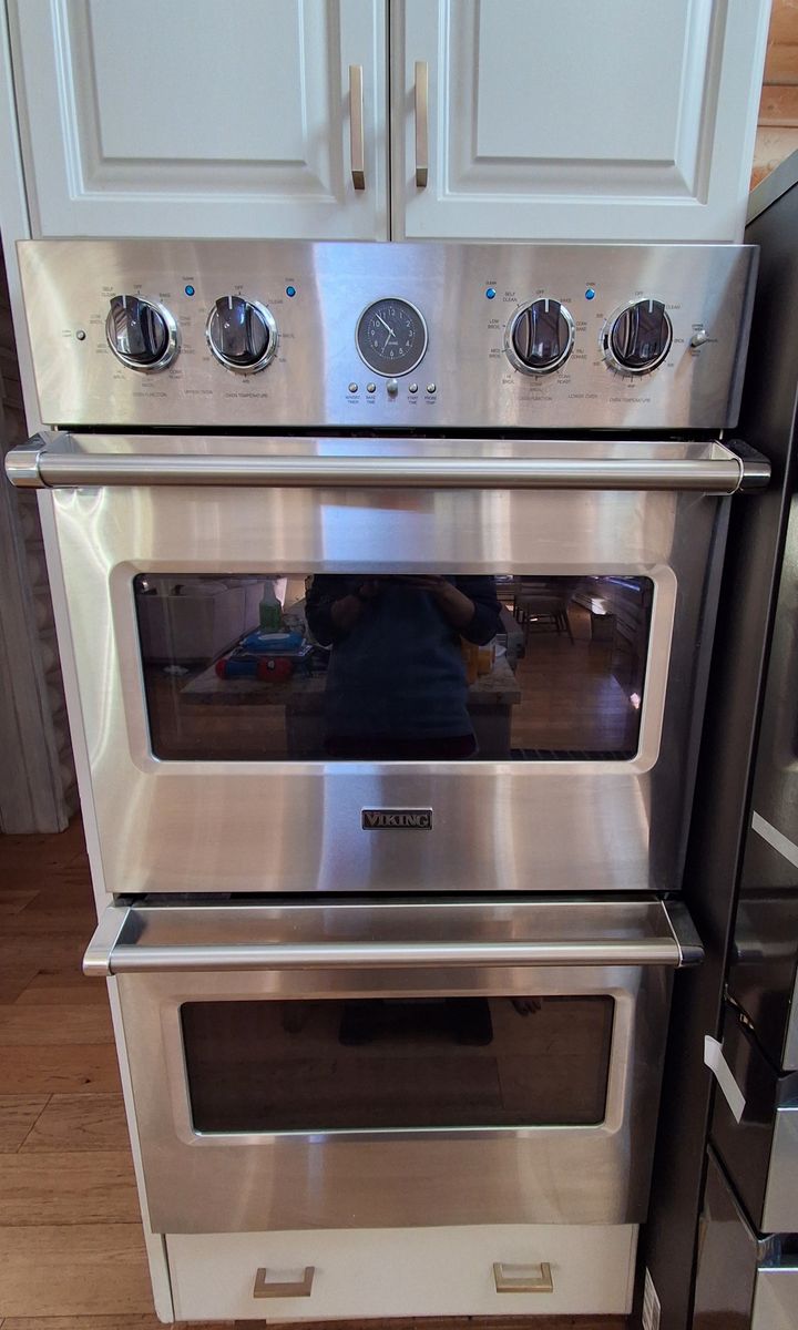 Viking Professional Series 30" Stainless Steel Electric Double Wall Oven