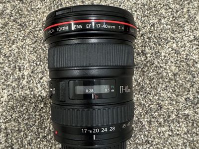 Canon EF 17-40mm f/4 L USM Zoom Lens