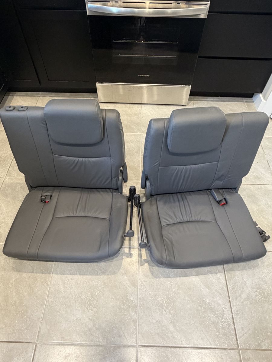 GX470 Third Row