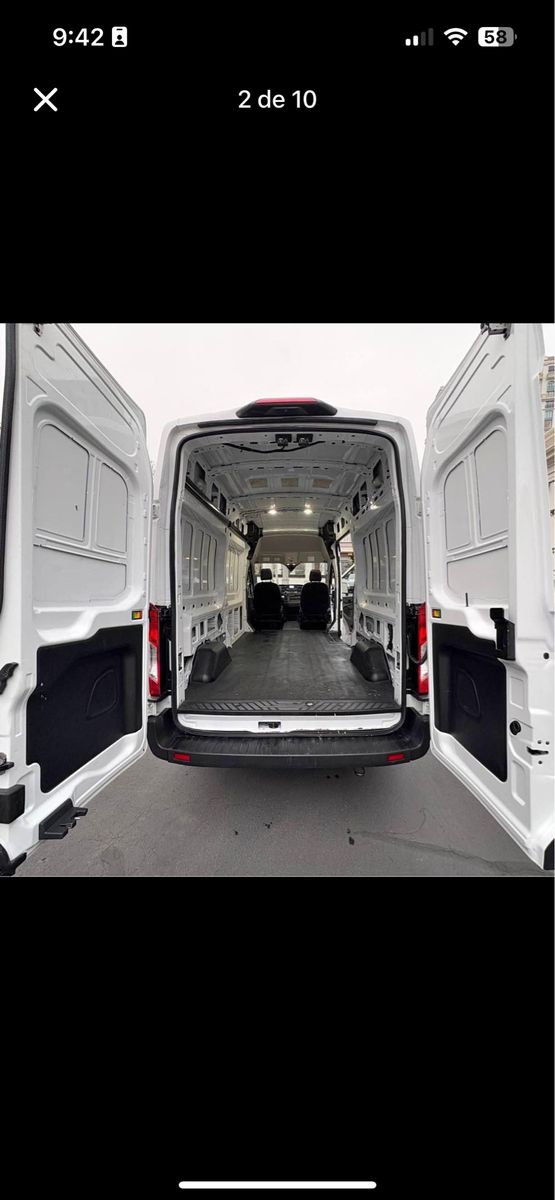 Movers+Sprinter Van
