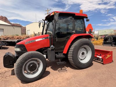 2007 Case Utility Tractor