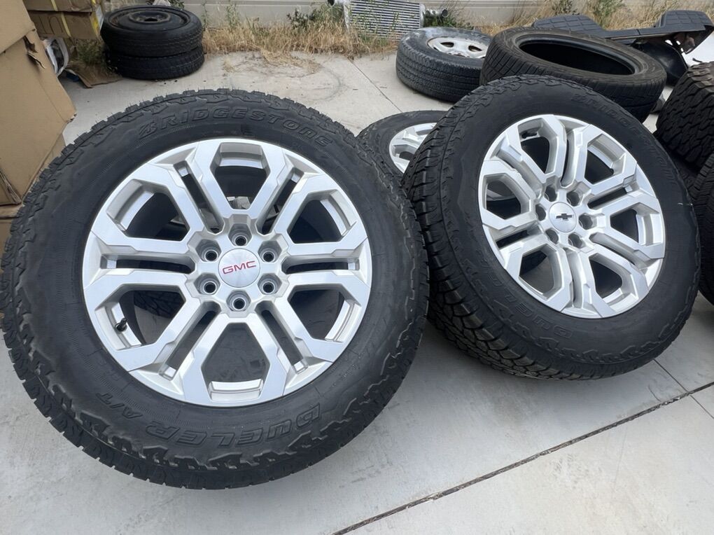 20in Chevy 275/60r20 Like New Takeoffs