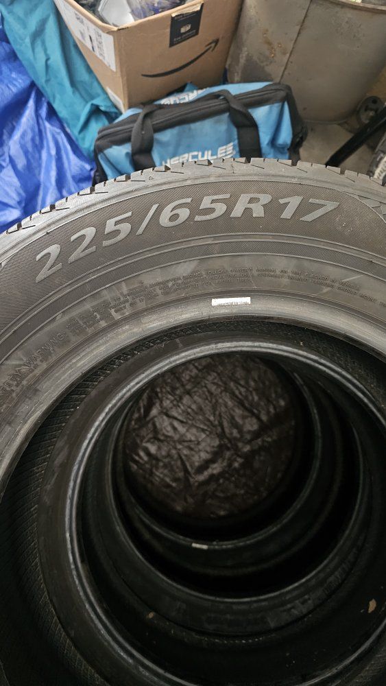 225/65R17