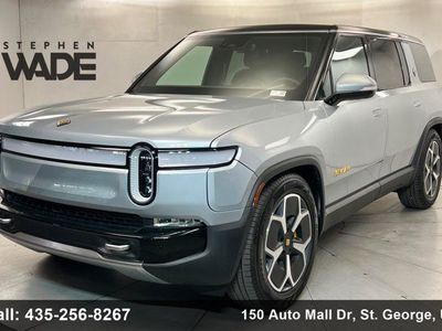 2024 Rivian R1S Adventure
