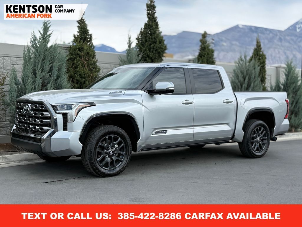 2025 Toyota Tundra Platinum HV