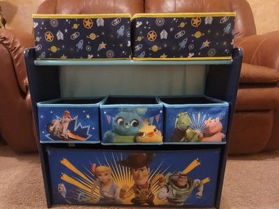 Disney Toy organizer with bins