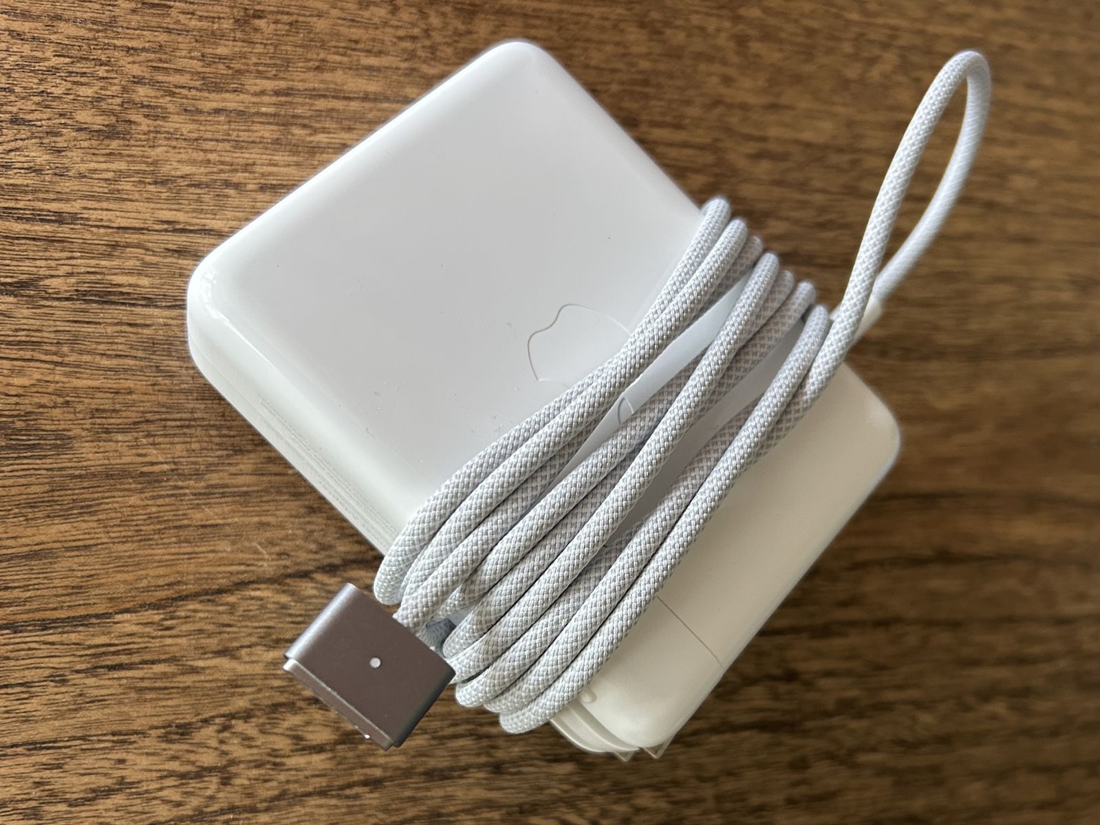 MacBook Pro 140W power adapter with MagSafe 3 cable, A2452