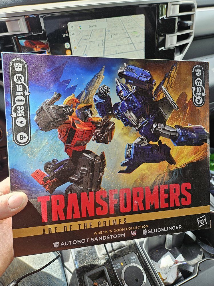 Transformers Age of the Primes Wreck 'n Doom Collection Autobot Sandstorm vs Slugslinger Action Figure Set