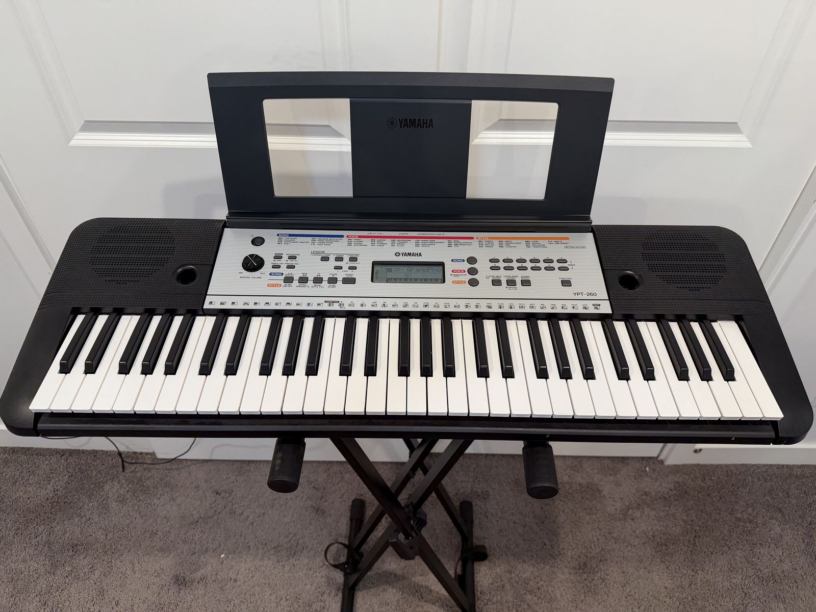 Yamaha YPT-260 Digital Keyboard Bundle - Stand, Original Box, and Manual Included