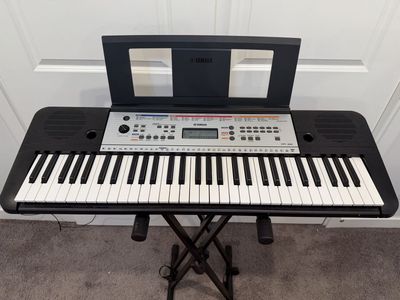 Yamaha YPT-260 Digital Keyboard Bundle - Stand, Original Box, and Manual Included
