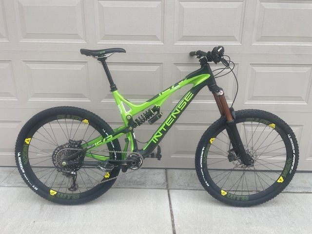 Intense Tracer Carbon Limited Edition (Large) w/ carbon wheels