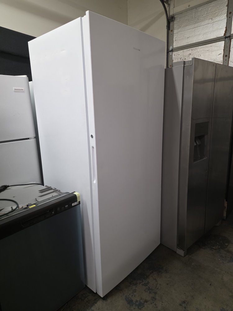 2024 Mide freezer frost free