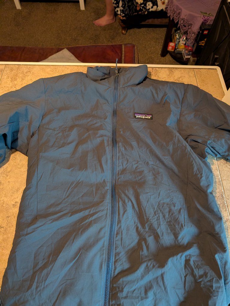 Patagonia Men's airshed jacket size S