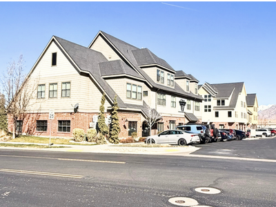 Office Condo for Lease in Mapleton