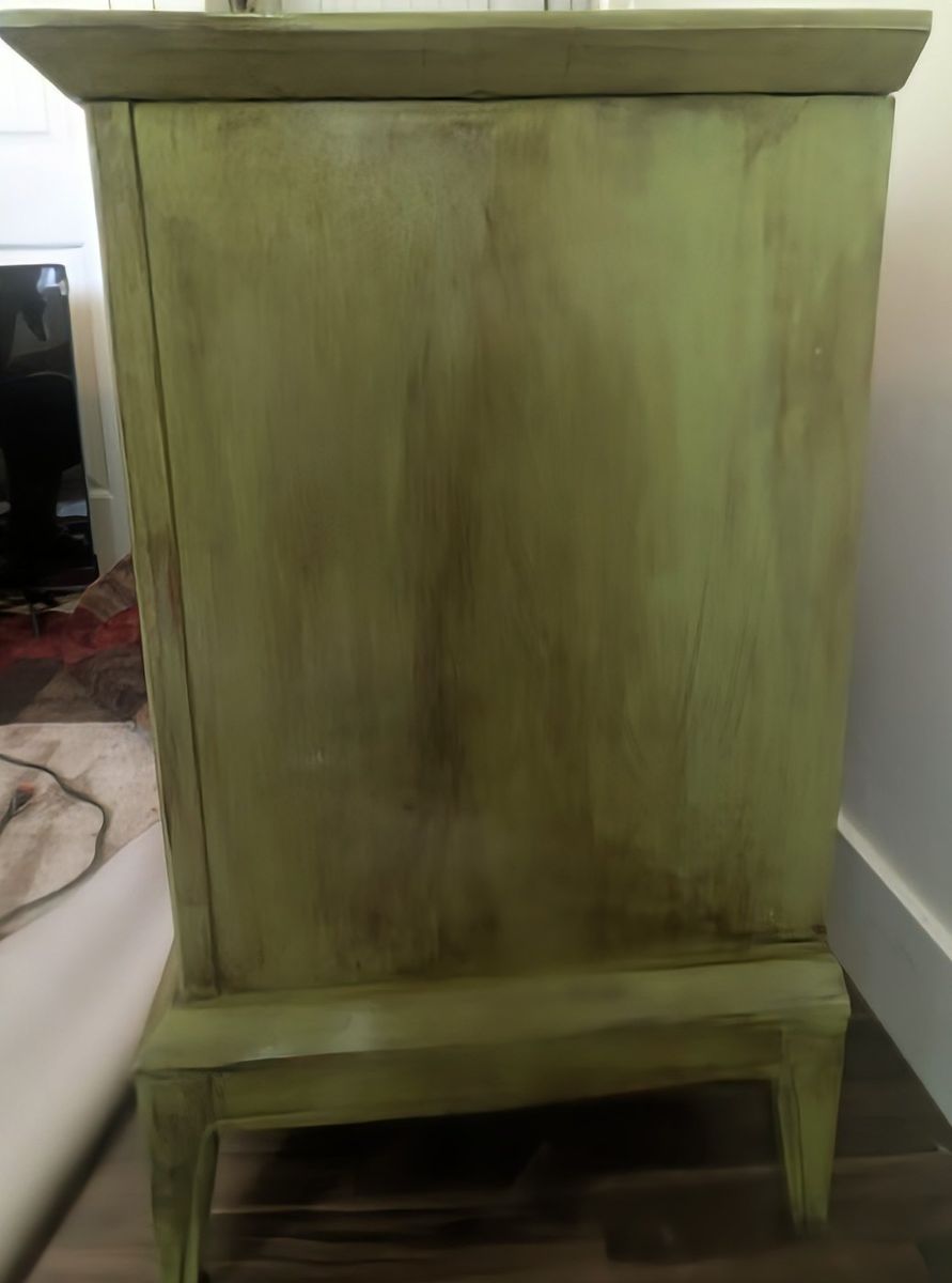 Main image 3