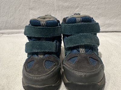 LLBean Toddler Size 7, Teal/Gray WP Hiking Boots