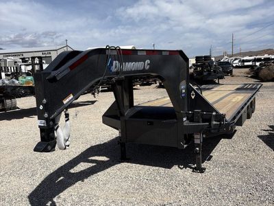 8.5x32 Diamond C FMAX-HDT 212 Gooseneck Hydraulic Dovetail Equipment Trailer - 25.9K GVWR -