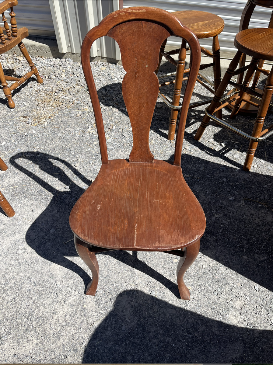 Vintage Queen Anne Style Wood Side Chair
