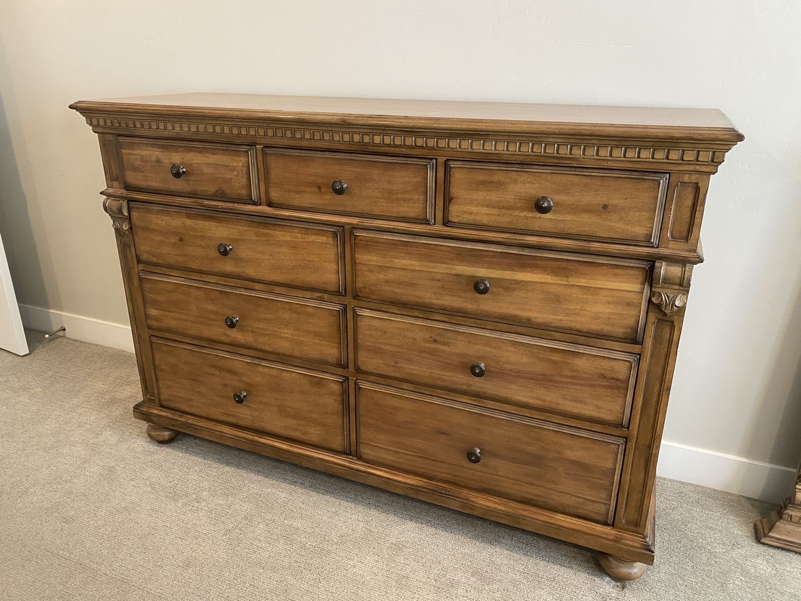 Main image 8