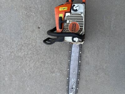 Stihl MS 250 chainsaw with upgraded 18 bar