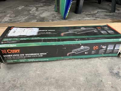 Curt Gooseneck Hitch