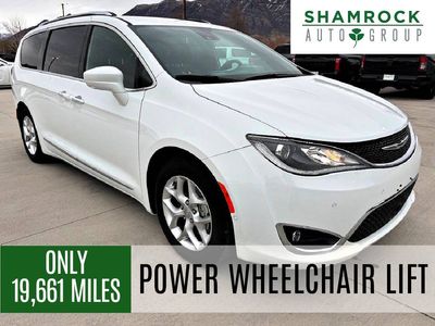 2020 Chrysler Pacifica Touring L 35th Anniversary