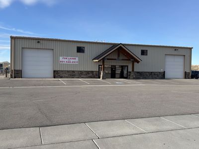 Office Warehouse For Lease available May