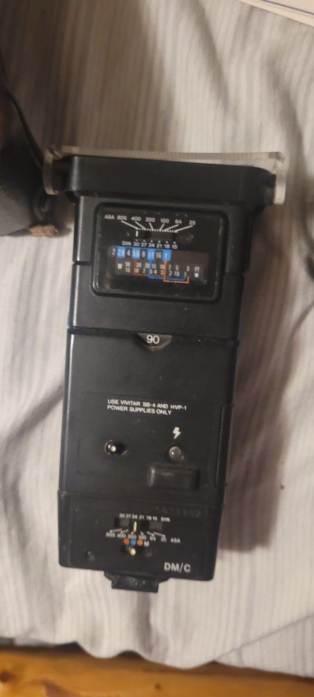 Main image 3