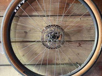 WTB STi19 650b wheel set.