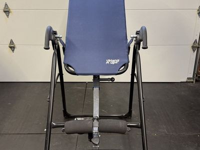 Teeter Hangups inversion table