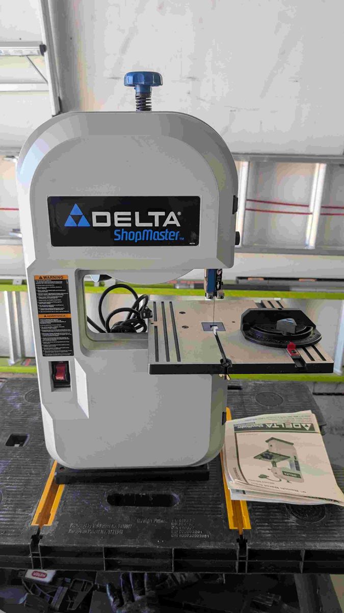 Band saw
