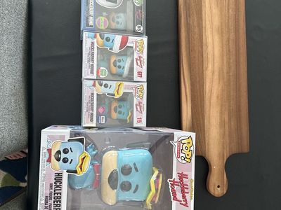 Huckleberry hound funko pops