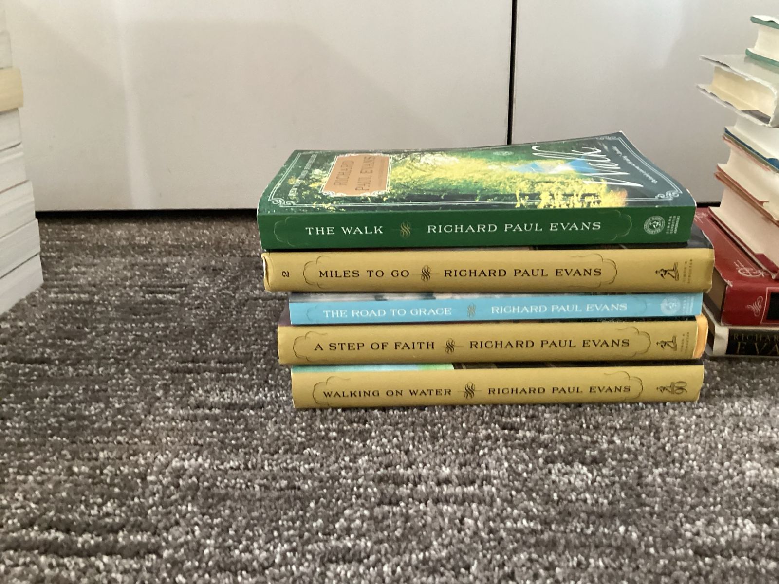 Richard Paul Evans The Walk, Miles to Go, The Road to Grace, A Step of Faith, Walking on Water (5 Books) Walk Series
