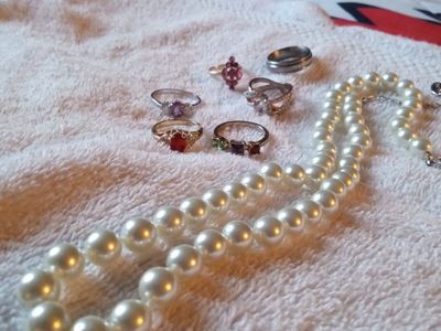Assorted Fashion Rings & Pearl Necklace Set - Various Styles & Gemstone Accents