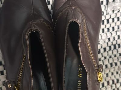 Nine West Brown Pointed Toe Stiletto Ankle Boots Size 7.5M