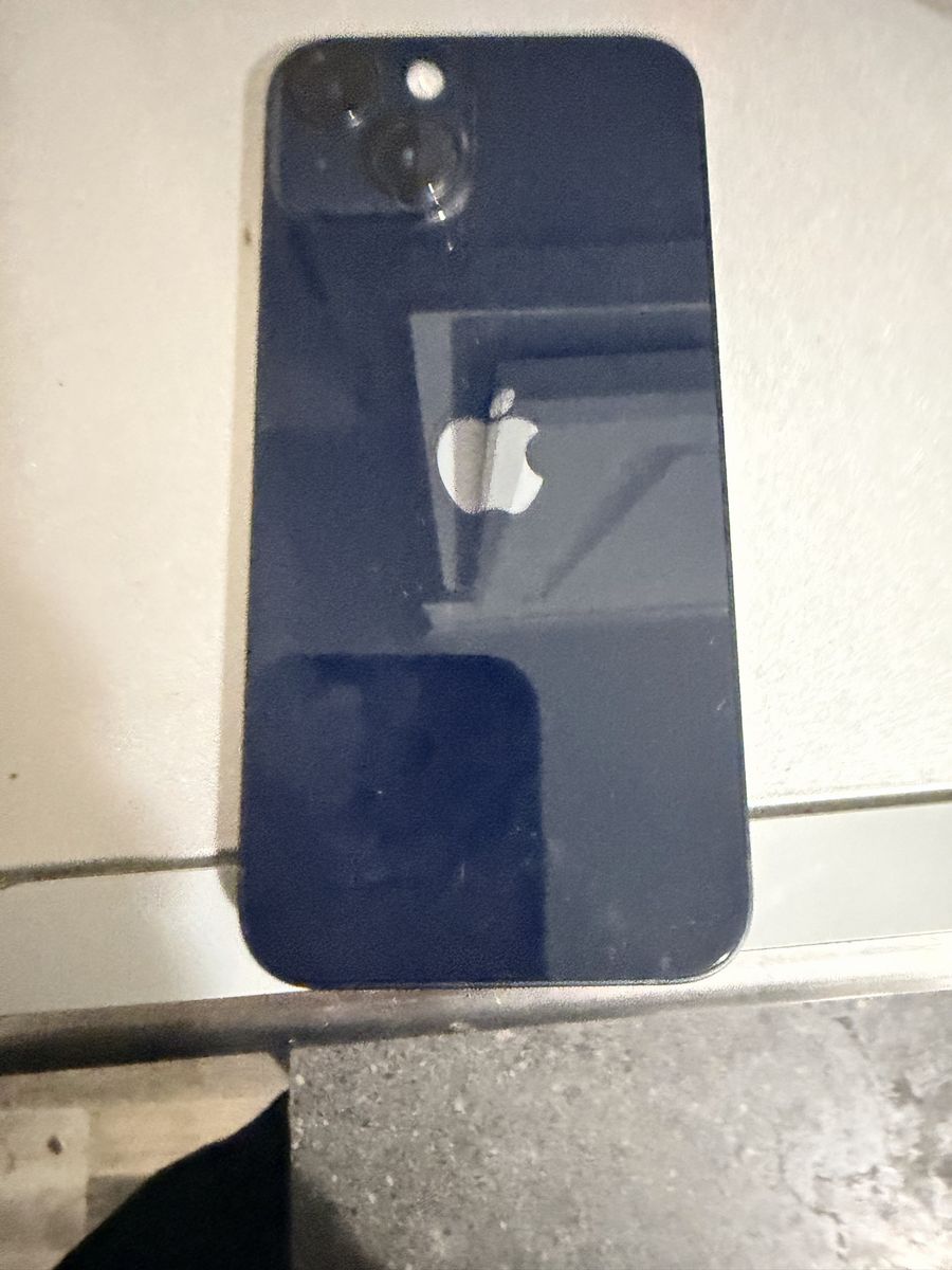 iPhone 14 unlocked