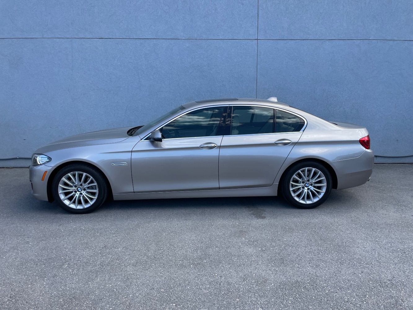 2014 BMW 5 Series 528i xDrive
