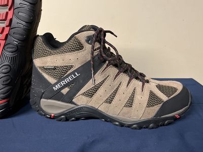 Merrill hiking shoes size 11.5