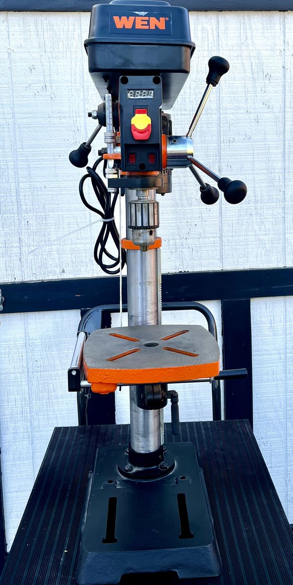 WEN 12 inch Variable Speed Drill Press with table