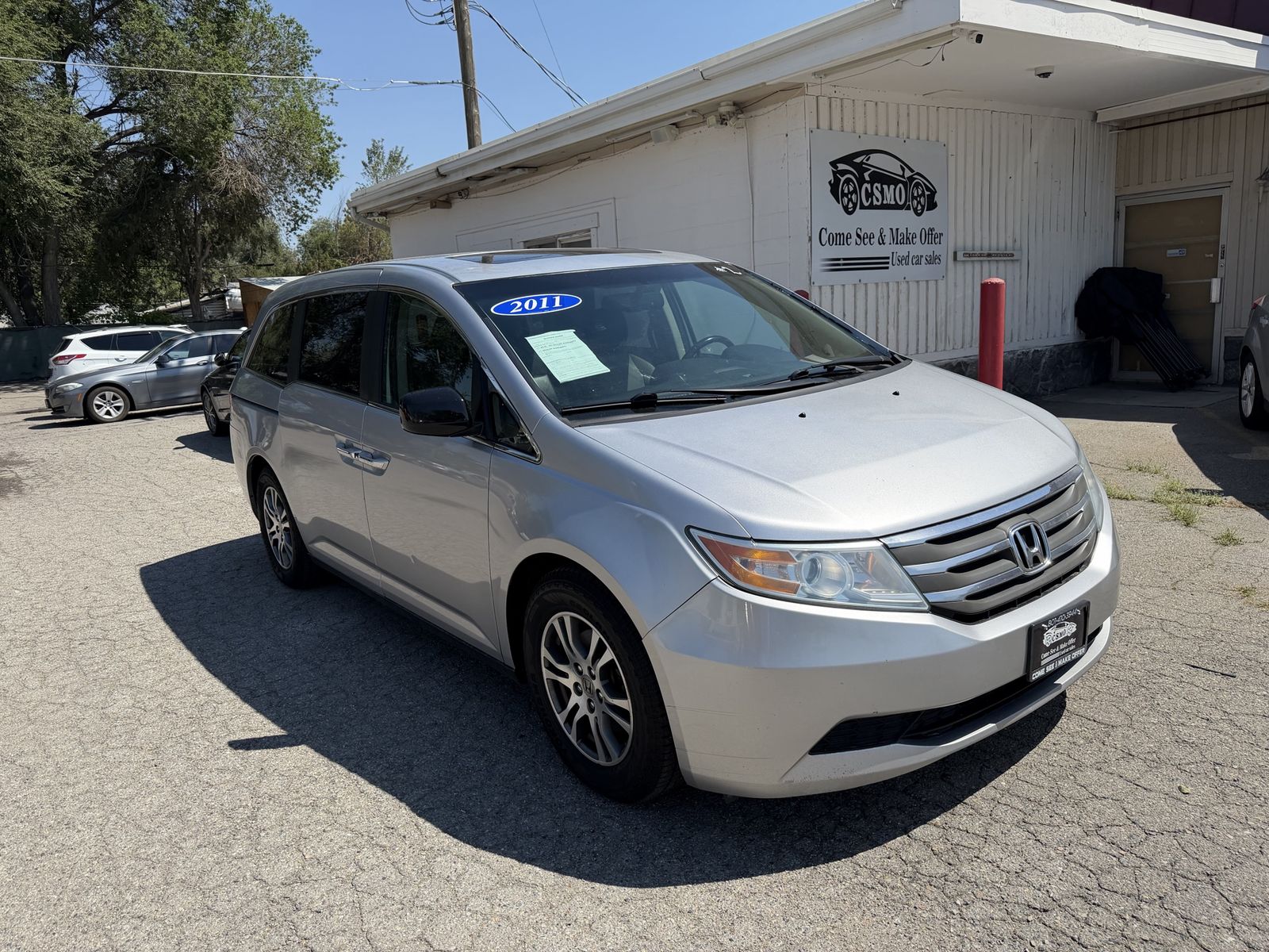 2011 Honda Odyssey EX-L w/DVD