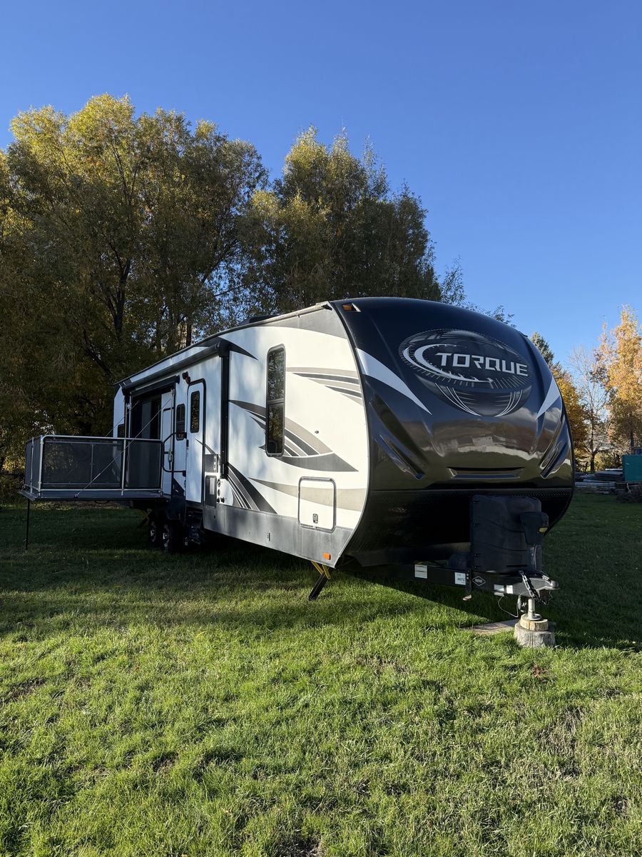Heartland Torque T32 Toy Hauler