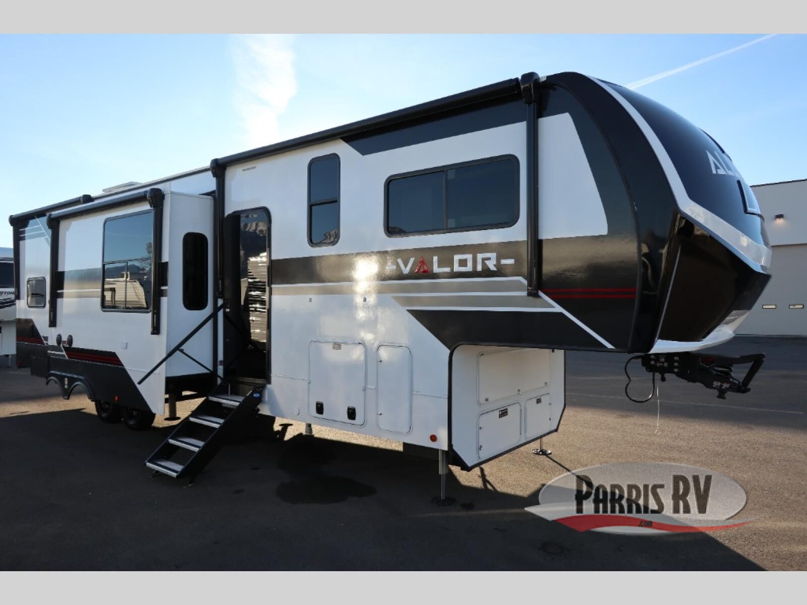 New 2026 Alliance RV Valor 37V11